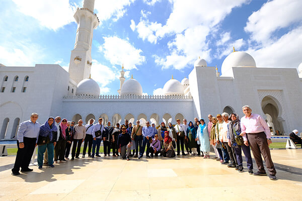 Dubai Mosque | Spenta Travels & Tours Pvt. Ltd.