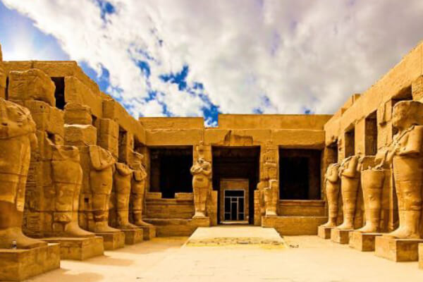 Karnak and Luxor Temples | Spenta Travels & Tours Pvt. Ltd.