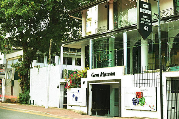 Sri Lanka tour package from Mumbai
