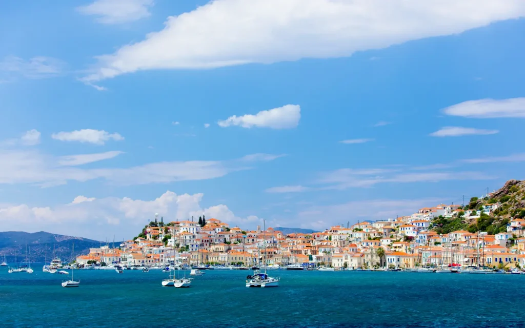 Why Greece Tour Should Be Your Next International Trip