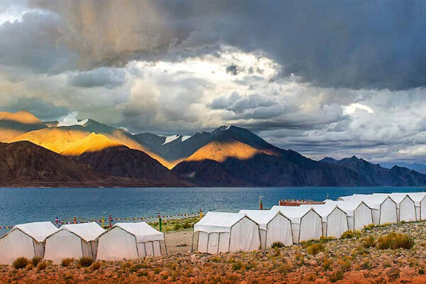 Ladakh Tour Package from Mumbai