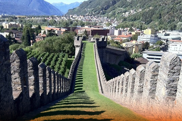 Switzerland Tour Package